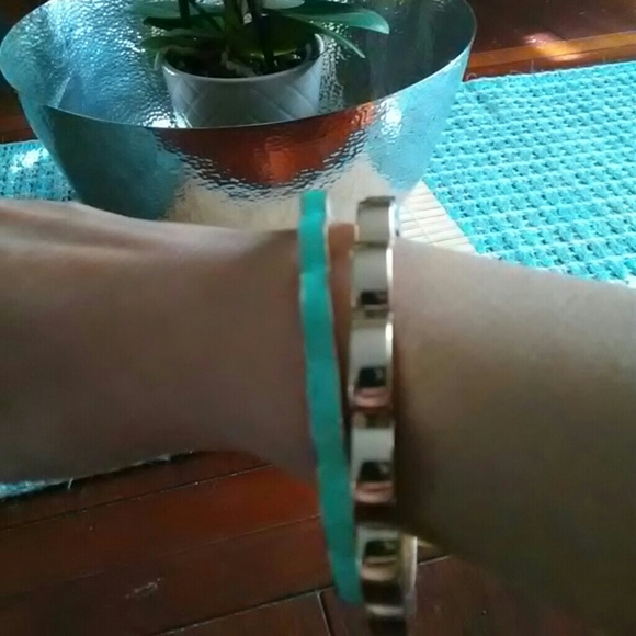 Bracelets | bangles - Picture 6 of 7